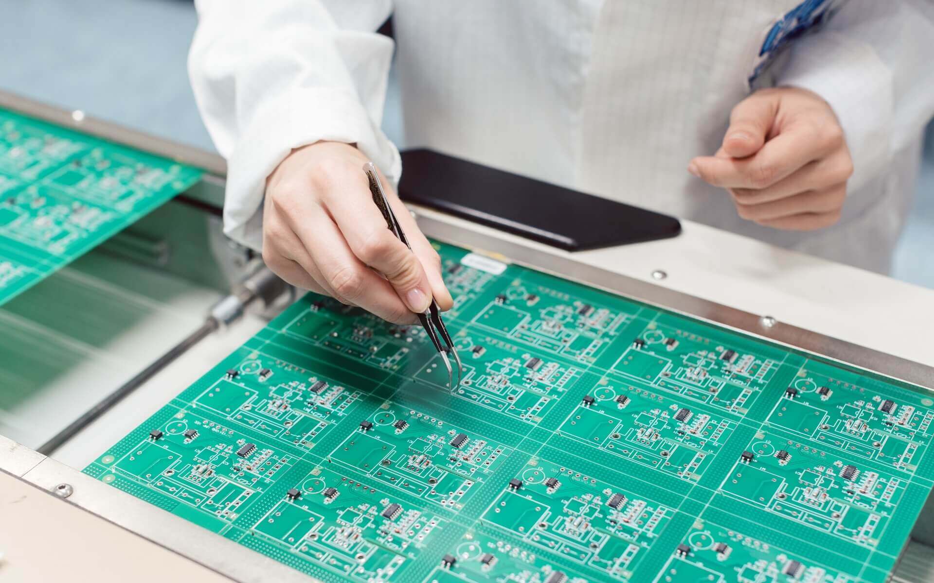 Printed_Circuit_Board_Assembly banner
